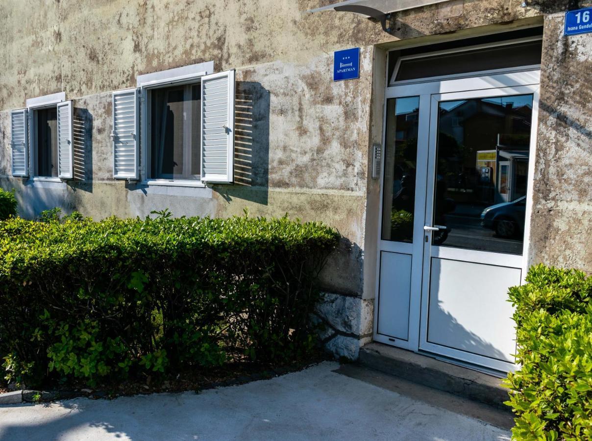 Apartman Tina Metkovic Exterior photo